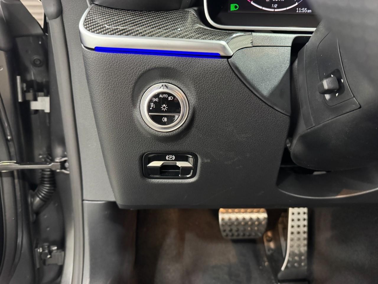 Mercedes-Benz CLE Vehicle Full-screen Gallery Image 29