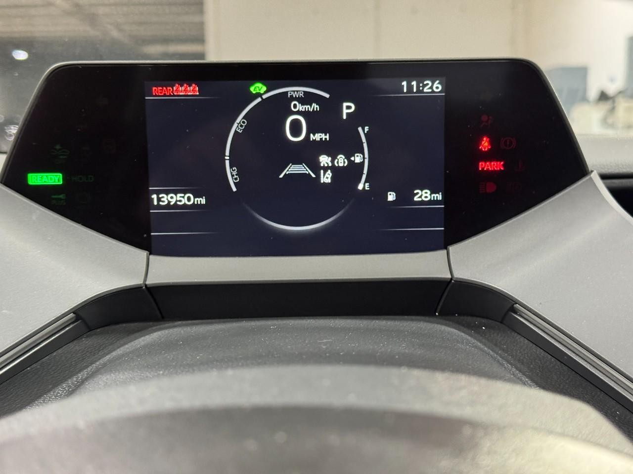 Toyota Prius Vehicle Full-screen Gallery Image 30