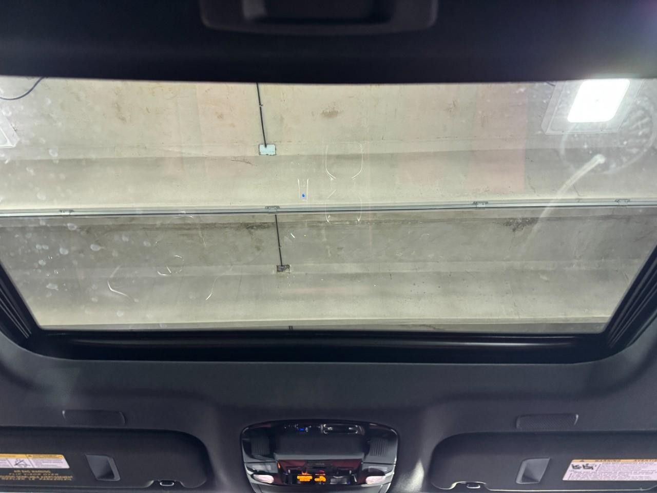 Lexus NX Vehicle Full-screen Gallery Image 11