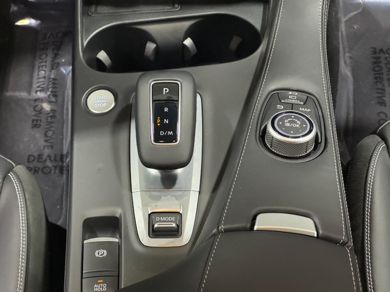 INFINITI QX50 Vehicle Full-screen Gallery Image 16