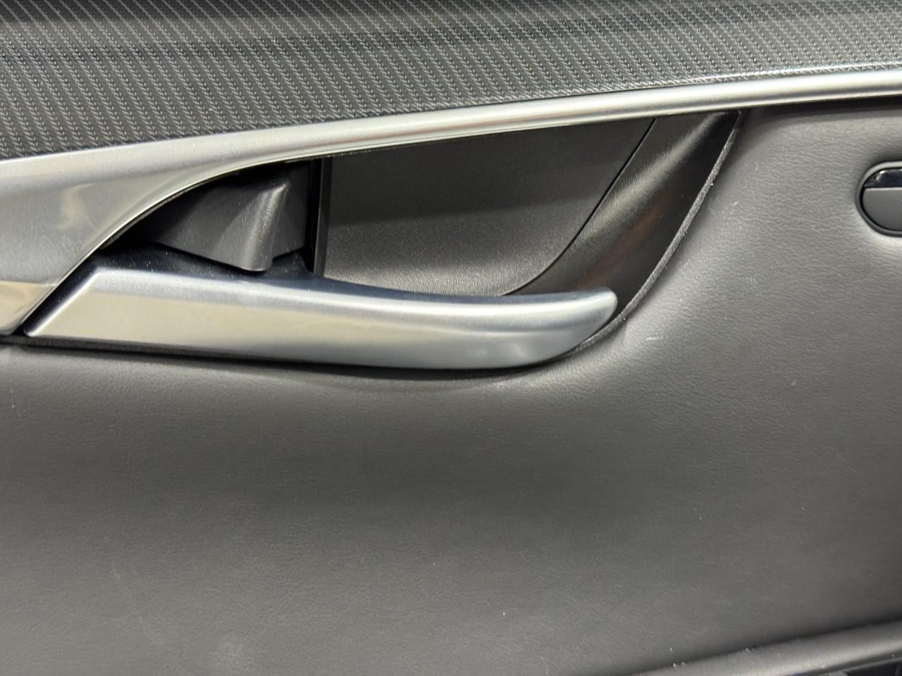 INFINITI QX50 Vehicle Full-screen Gallery Image 25