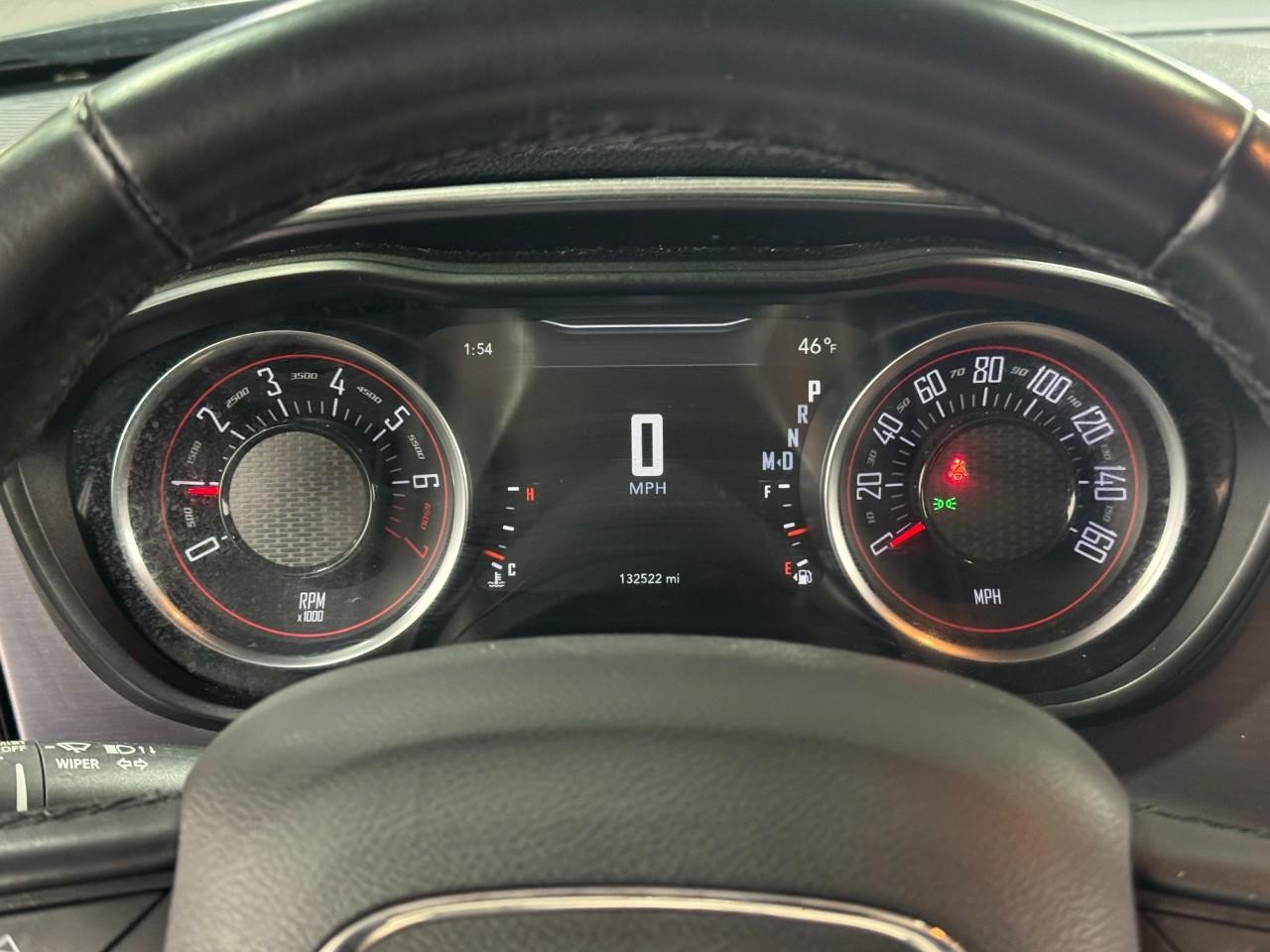 Dodge Challenger Vehicle Full-screen Gallery Image 28