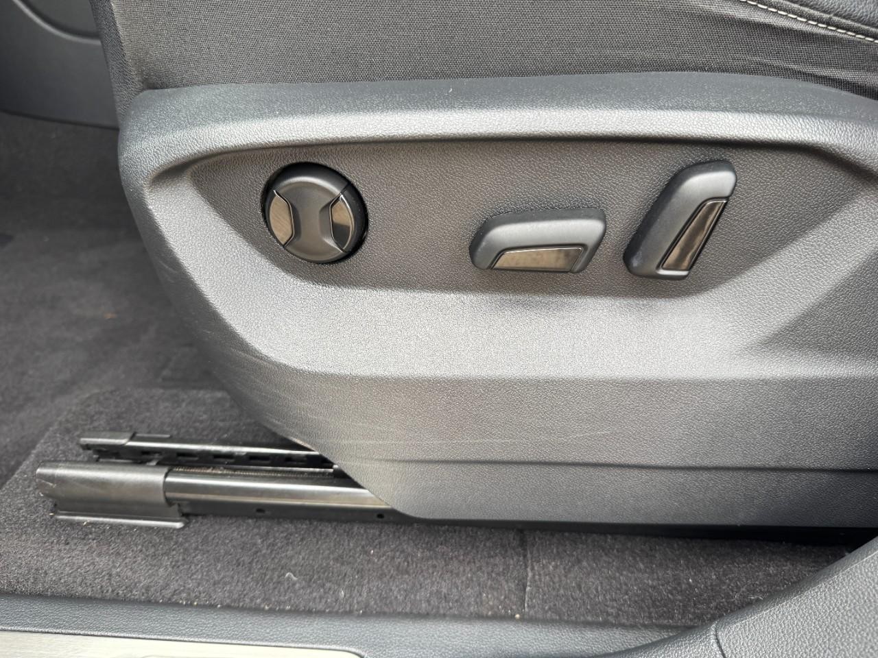 Volkswagen Atlas Vehicle Full-screen Gallery Image 31