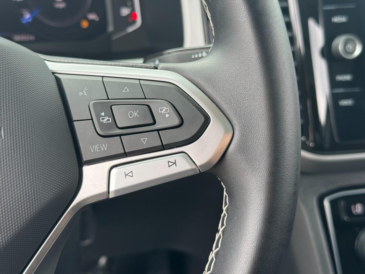 Volkswagen Atlas Vehicle Full-screen Gallery Image 34