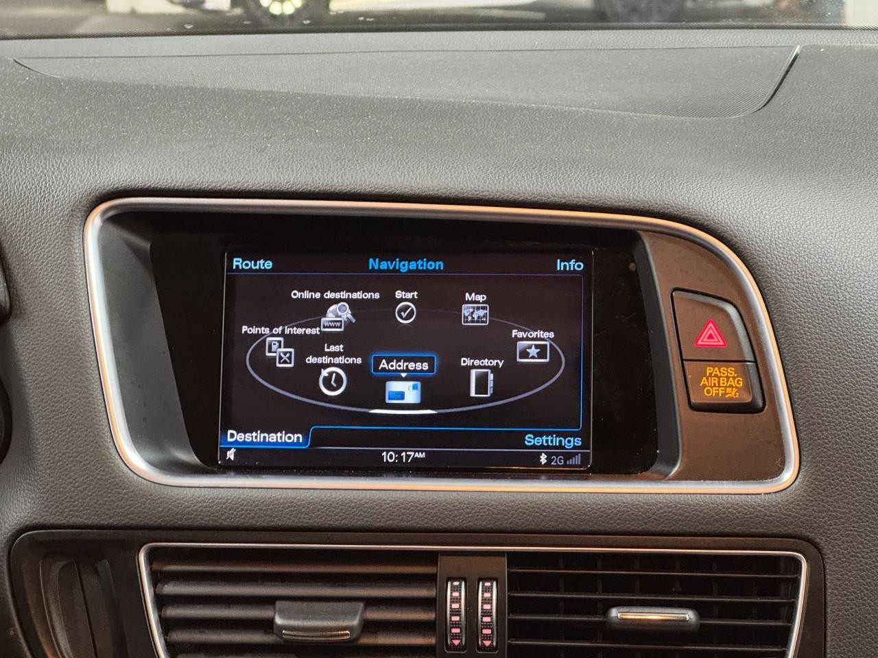 Audi Q5 Vehicle Full-screen Gallery Image 14