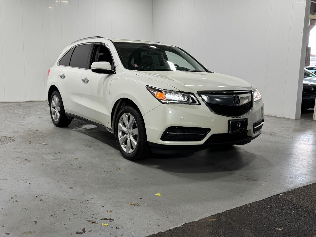 Acura MDX Vehicle Full-screen Gallery Image 6