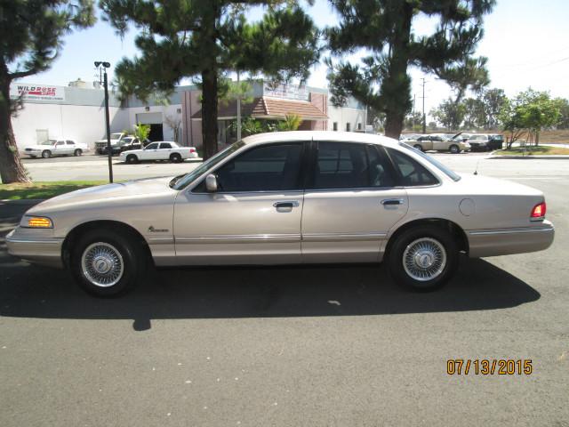 1997 Ford Crown Victoria CNG at Wild Rose Motors - PoliceInterceptors.info in Anaheim CA