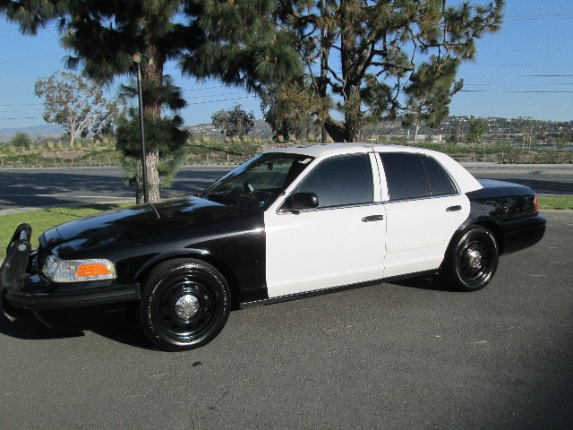 2011 Ford Crown Victoria   at Wild Rose Motors - PoliceInterceptors.info in Anaheim CA