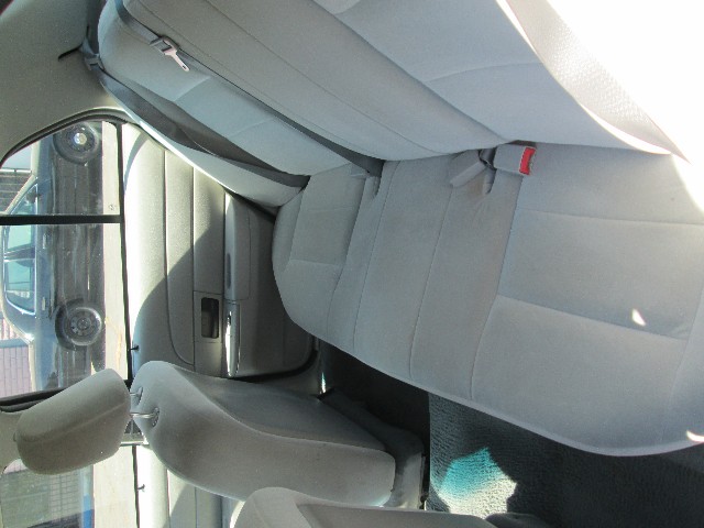 Ford Crown Victoria Vehicle Full-screen Gallery Image 10