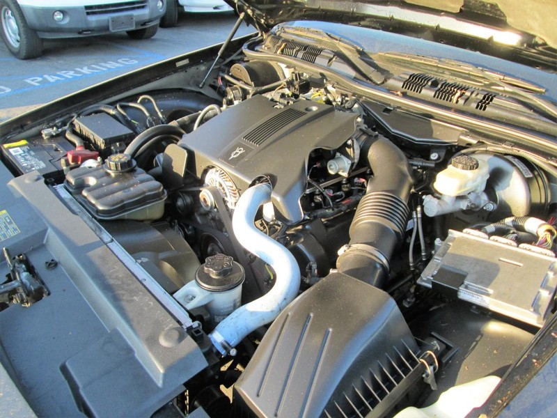 Ford Crown Victoria Vehicle Full-screen Gallery Image 14