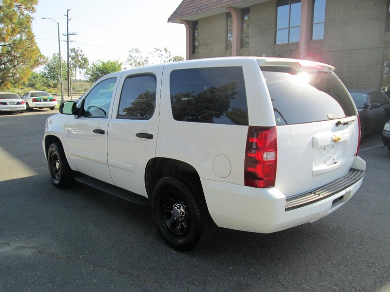 Chevrolet Tahoe Vehicle Full-screen Gallery Image 04