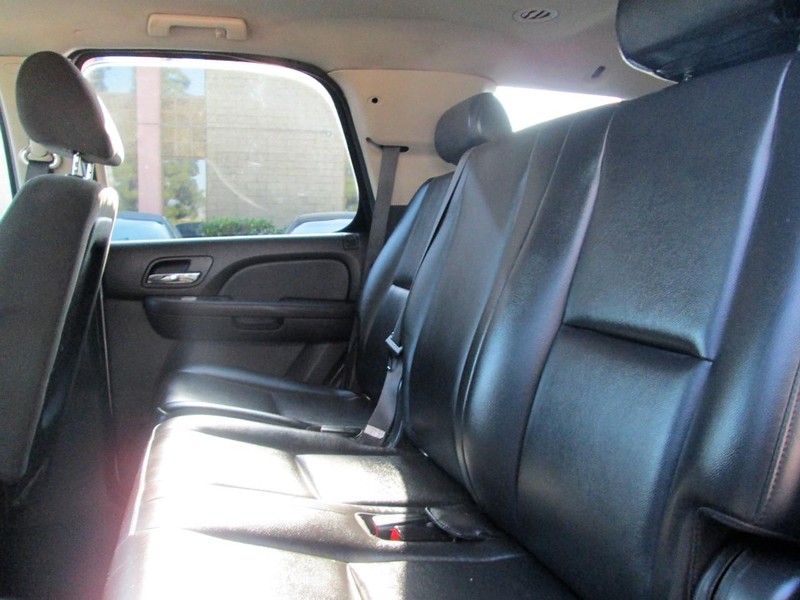 Chevrolet Tahoe Vehicle Full-screen Gallery Image 10