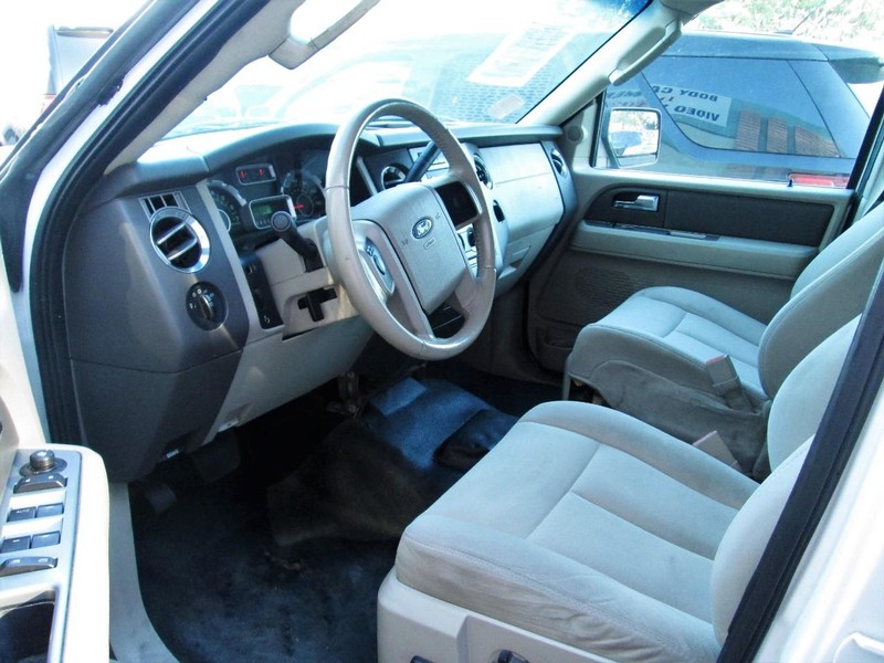 2014 Ford Expedition XL Fleet photo