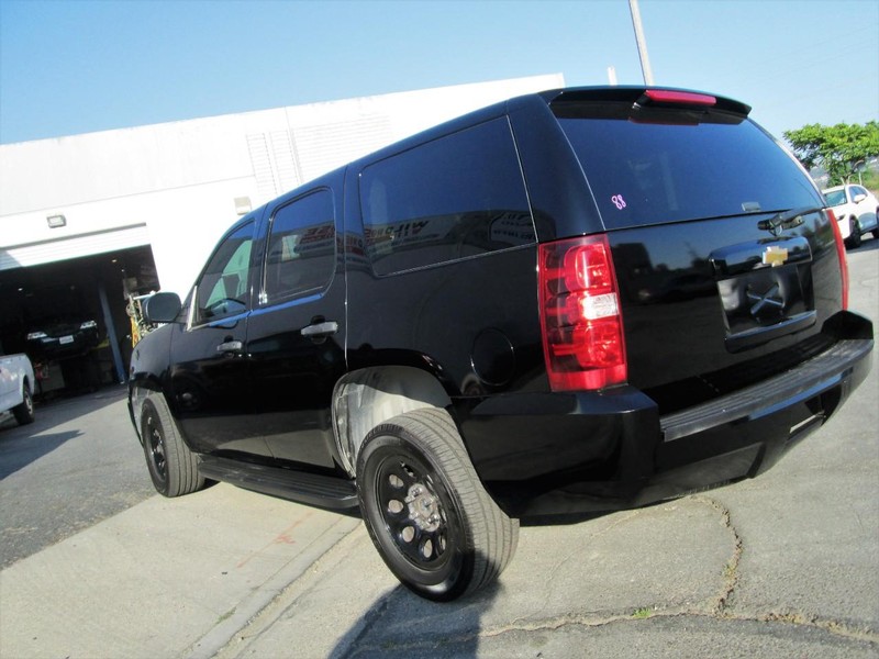Chevrolet Tahoe Vehicle Full-screen Gallery Image 04