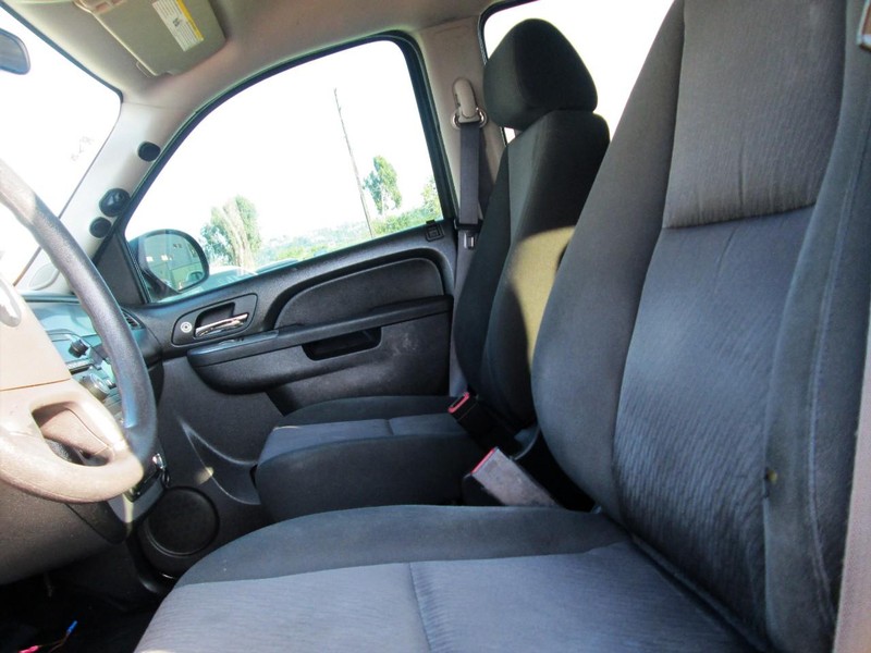 Chevrolet Tahoe Vehicle Full-screen Gallery Image 09