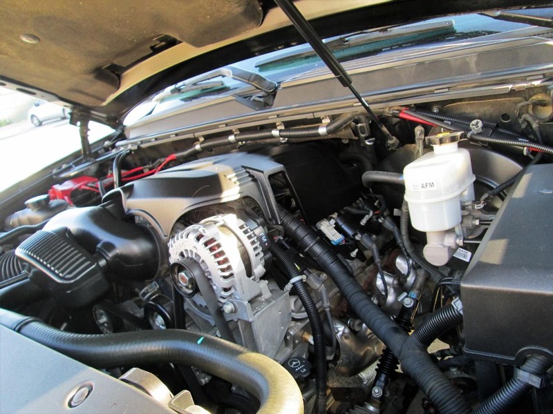 Chevrolet Tahoe Vehicle Full-screen Gallery Image 15