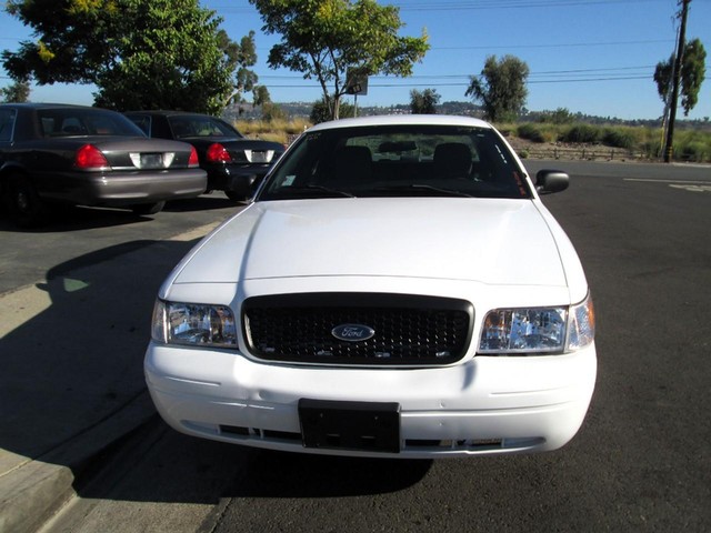 more details - ford crown victoria