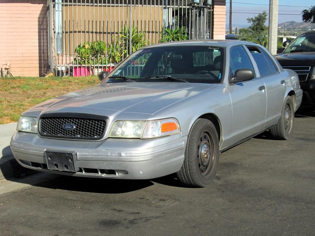 more details - ford crown victoria