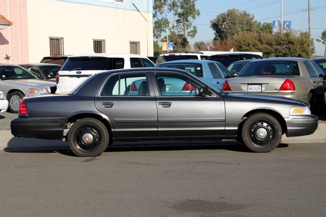 more details - ford crown victoria