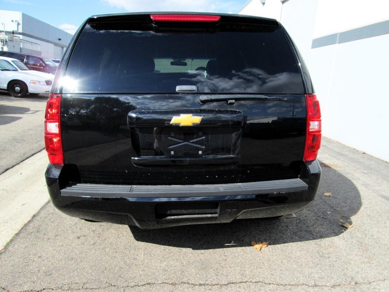 Chevrolet Tahoe Vehicle Full-screen Gallery Image 07