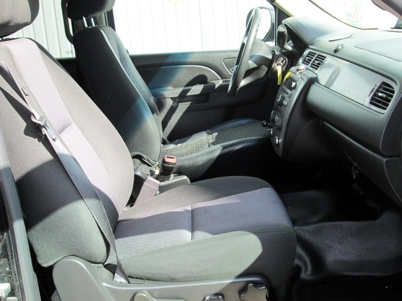 Chevrolet Tahoe Vehicle Full-screen Gallery Image 10