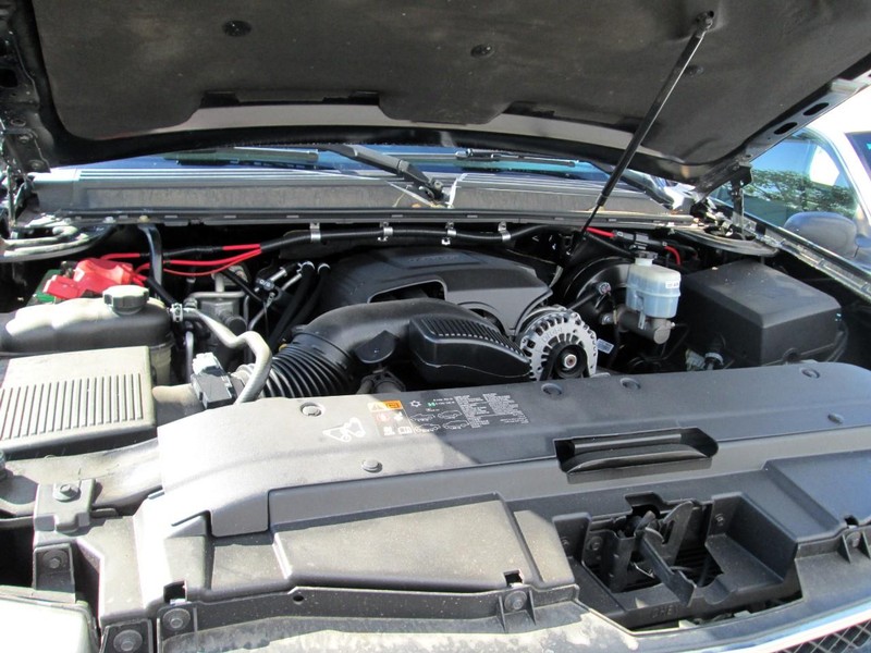 Buick Century Vehicle Full-screen Gallery Image 09