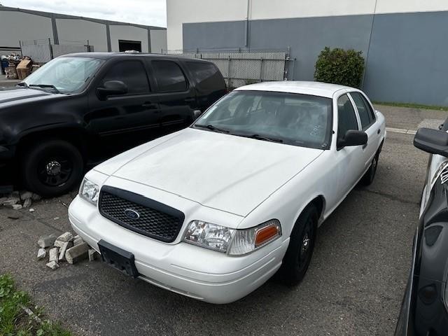 2003 Ford Crown Victoria