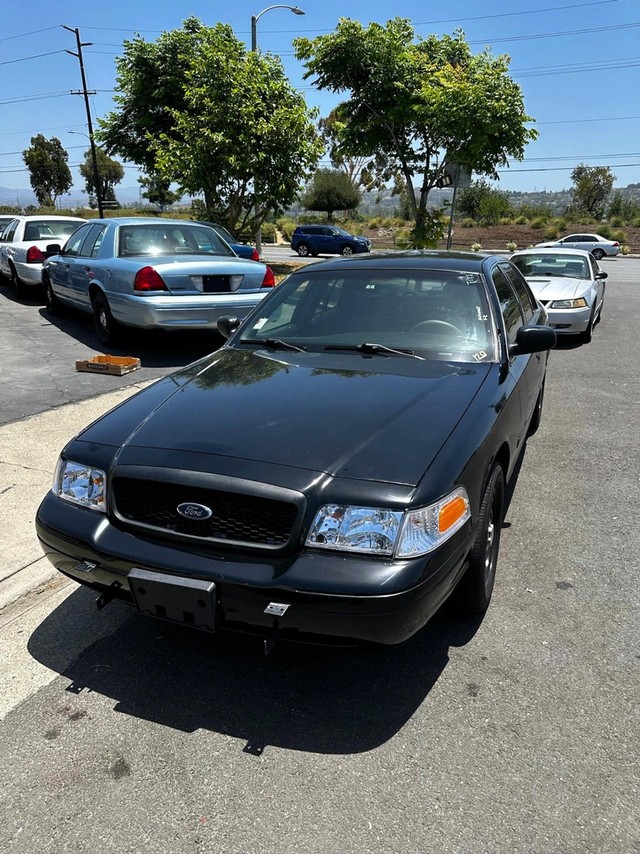 2009 Ford Crown Victoria Police Interceptor at Wild Rose Motors - PoliceInterceptors.info in Anaheim CA