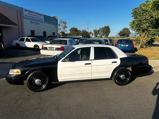 more details - ford crown victoria