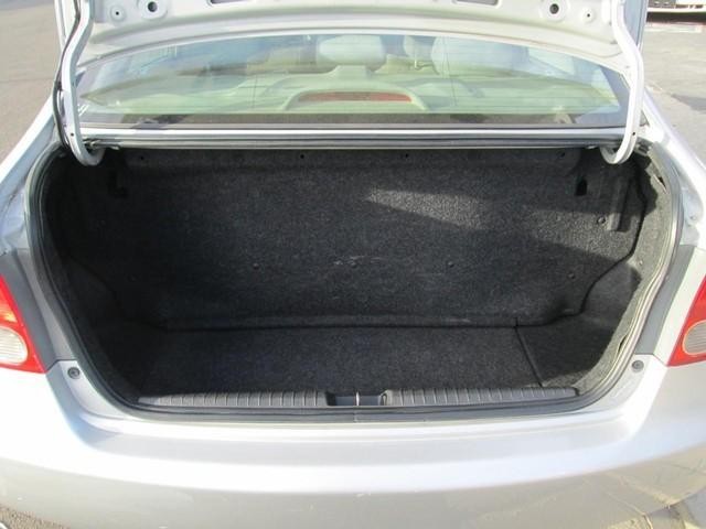 Honda Civic Sedan Vehicle Full-screen Gallery Image 11