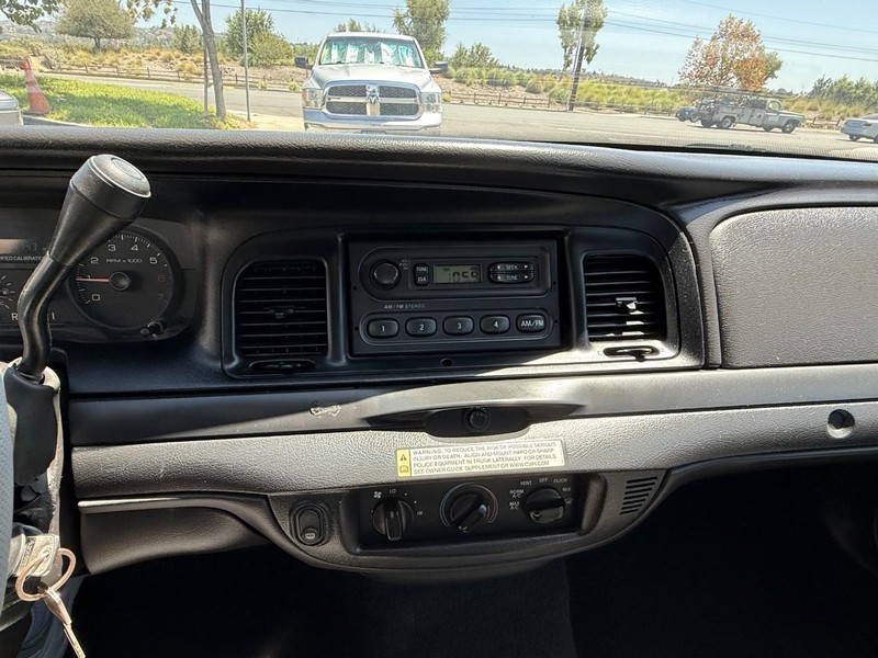Ford Police Interceptor Vehicle Full-screen Gallery Image 05
