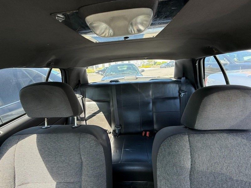 Ford Police Interceptor Vehicle Full-screen Gallery Image 04