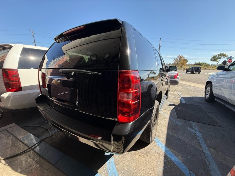 Chevrolet Tahoe Vehicle Full-screen Gallery Image 06
