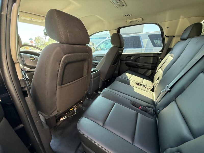 Ford Police Interceptor Utility Vehicle Full-screen Gallery Image 03