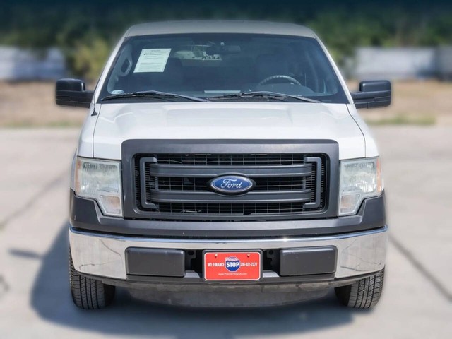 Ford F-150 Vehicle Full-screen Gallery Image 02