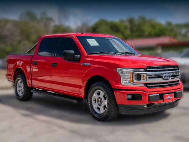 Ford F-150 Vehicle Full-screen Gallery Image 03