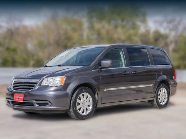 more details - chrysler town & country