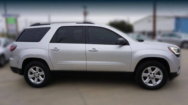 GMC Acadia Vehicle Full-screen Gallery Image 03