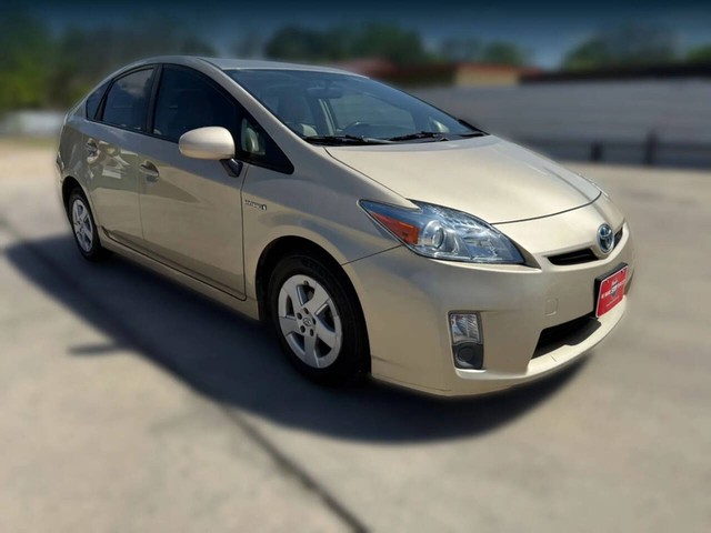 Toyota Prius Vehicle Full-screen Gallery Image 03