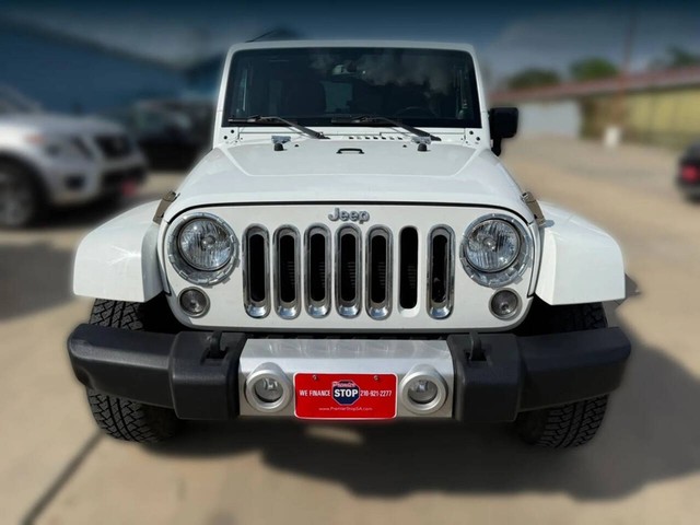 Jeep Wrangler Unlimited Vehicle Full-screen Gallery Image 02