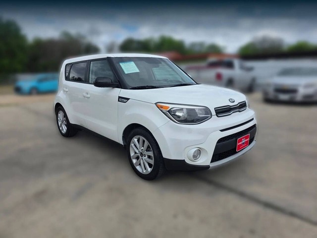 Kia Soul Vehicle Full-screen Gallery Image 03