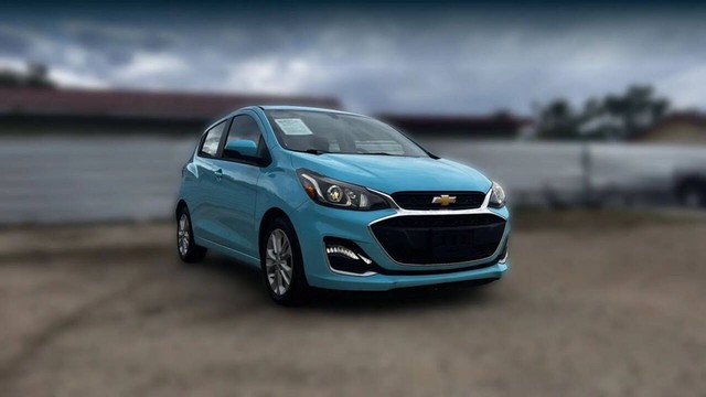 Chevrolet Spark Vehicle Full-screen Gallery Image 03