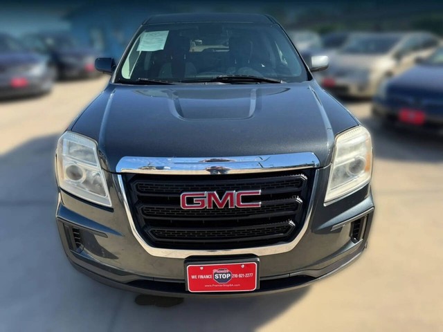 GMC Terrain Vehicle Full-screen Gallery Image 02