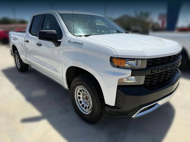 Chevrolet Silverado 1500 Vehicle Full-screen Gallery Image 03