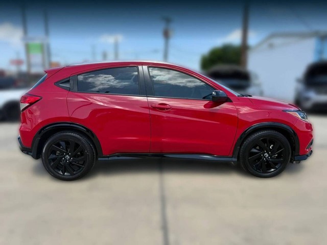 Honda HR-V Vehicle Full-screen Gallery Image 02