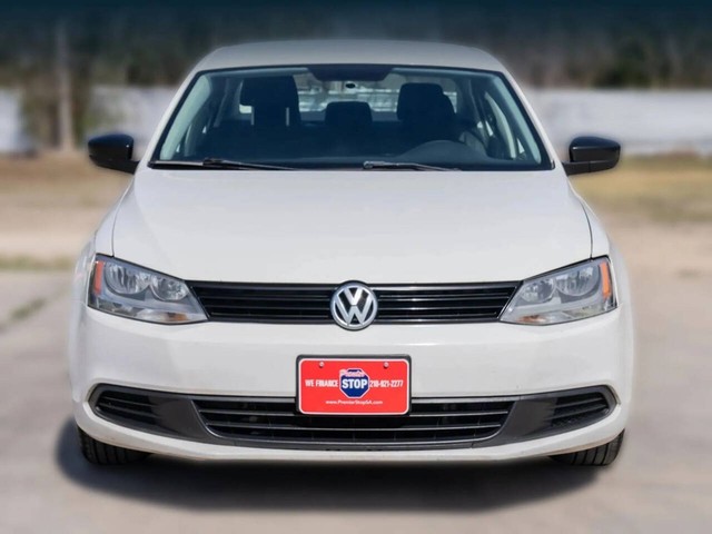 more details - volkswagen jetta sedan