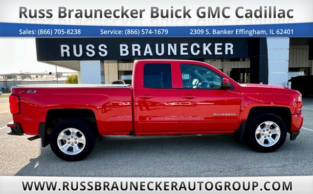 Used 2018 Chevrolet Silverado 1500 LT with VIN 1GCVKREC2JZ341937 for sale in Effingham, IL