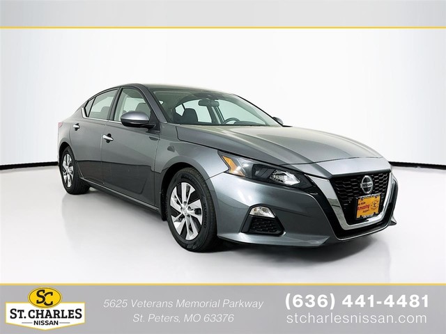 2022 Nissan Altima 2.5 S at St. Charles Nissan in St. Peters MO