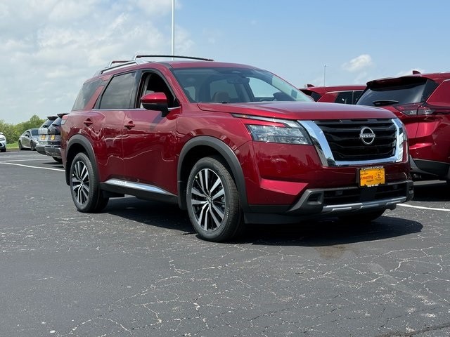 2025 Nissan Pathfinder Platinum at St. Charles Nissan in St. Peters MO