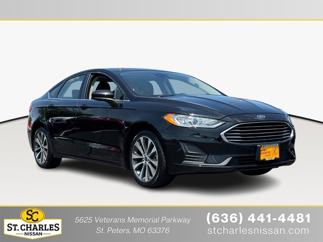 2020 Ford Fusion SE at St. Charles Nissan in St. Peters MO